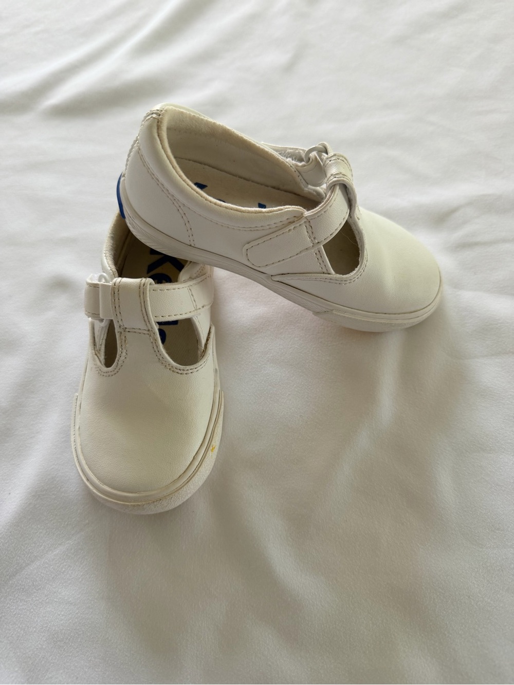 KEDS Kids Daphne White Leather T-Strap Mary Jane Sneaker Size 7 Toddler EUC